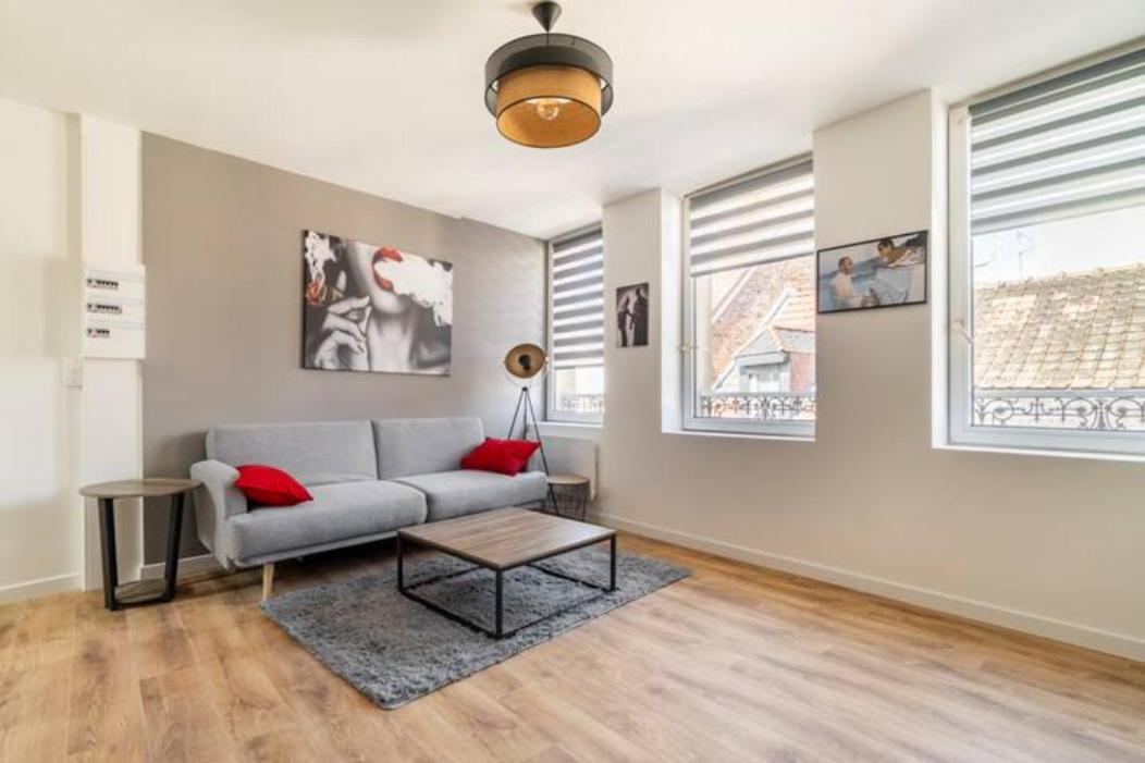 Apartmán Voyage En Duplex En Hyper Centre Valenciennes Exteriér fotografie
